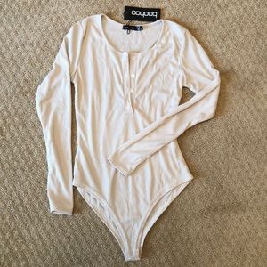 Boohoo Other - Boohoo Maria long sleeve red knit belted bodysuit Boohoo Other - Boohoo Maria long sleeve red knit belted bodysuit